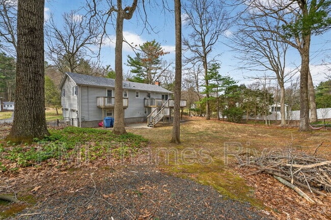 Building Photo - 74 Hurlburt St