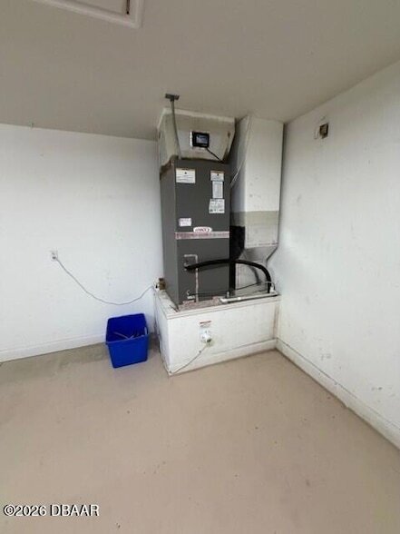 Building Photo - 1459 Areca Palm Dr