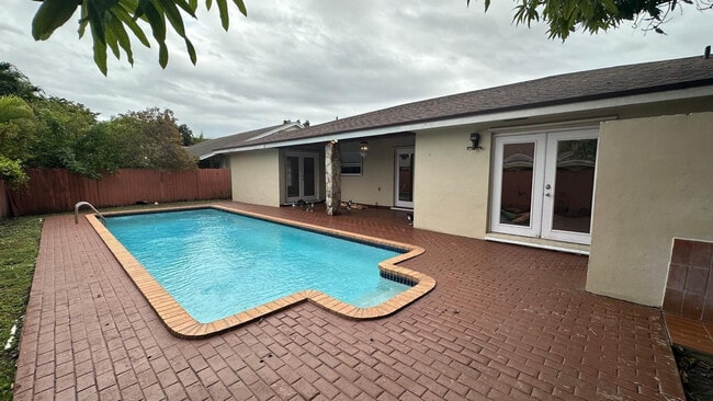 Building Photo - 13005 SW 119th Terrace