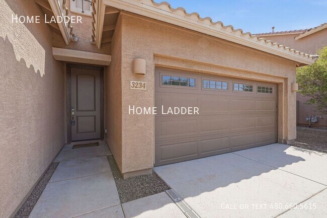 Building Photo - 3234 E Dogwood Pl