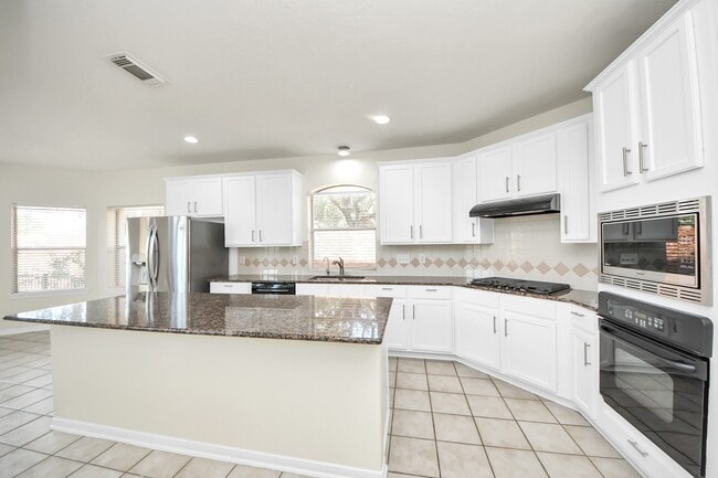 Building Photo - 13218 Haven Falls Ln