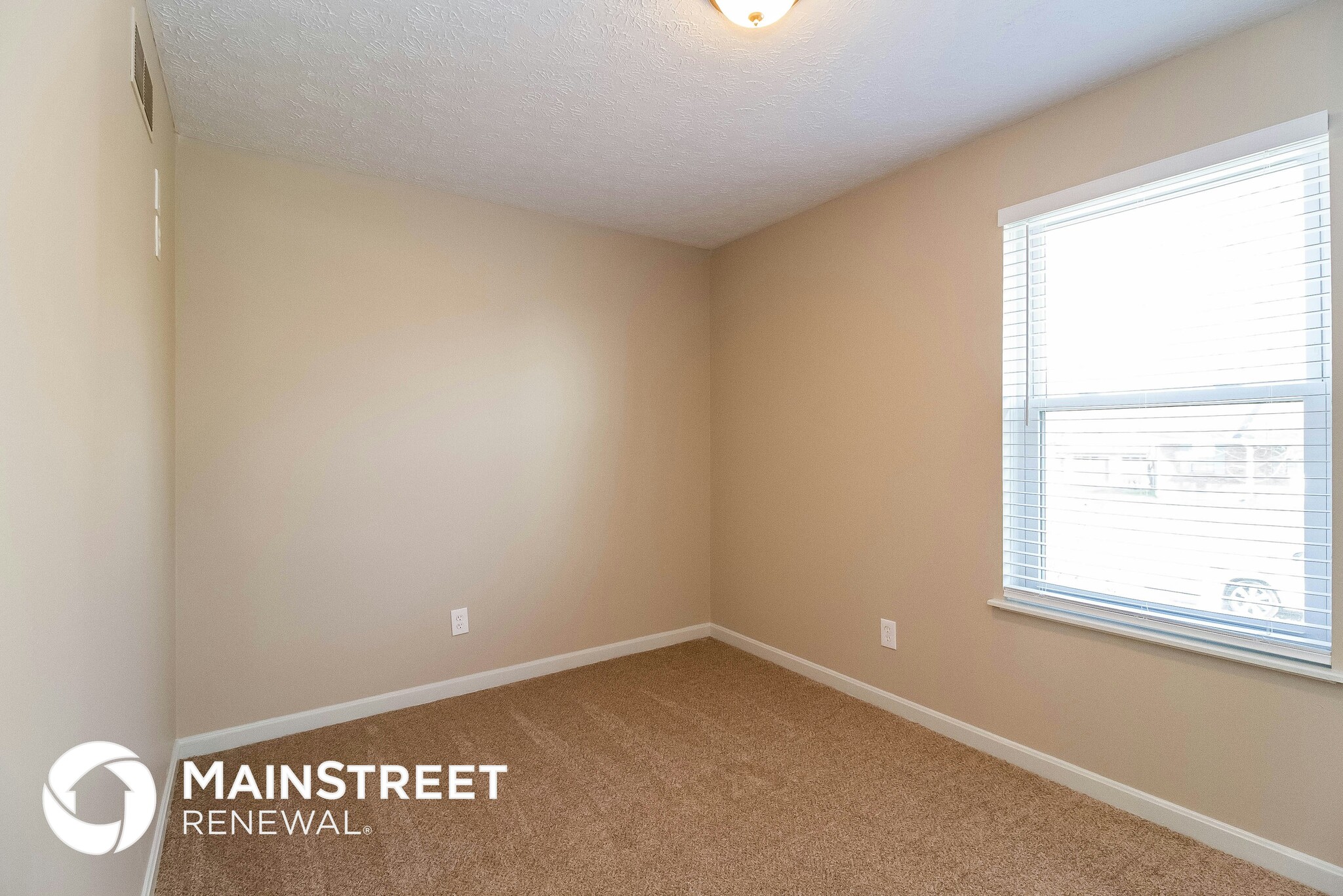 Building Photo - 3611 Gray Fox Dr