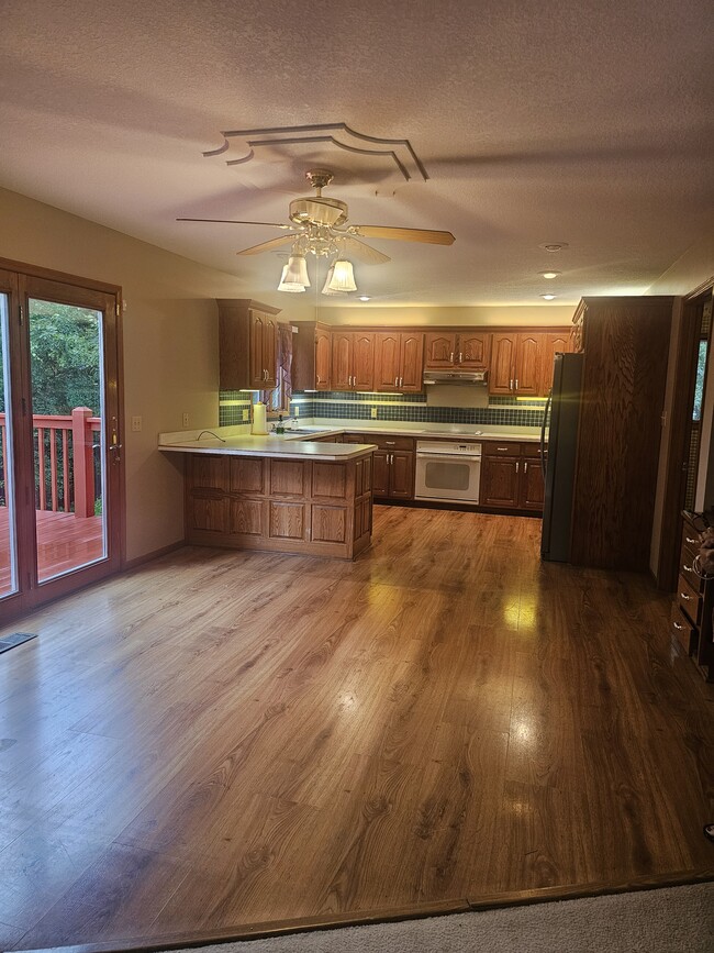 Building Photo - 4403 Windsor Ct