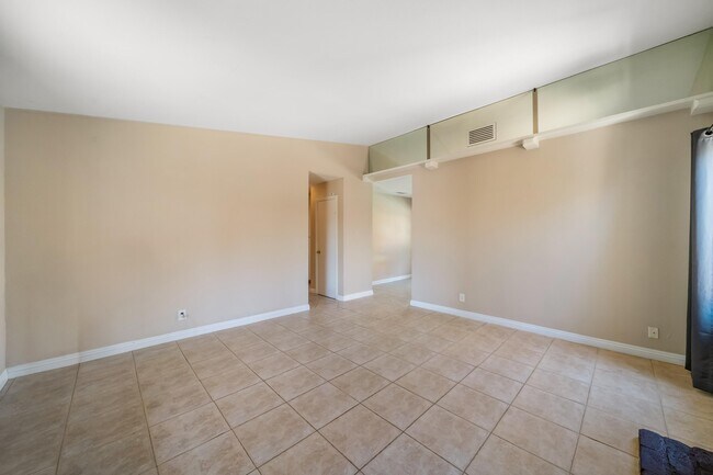 Building Photo - 81402 Palmwood Dr