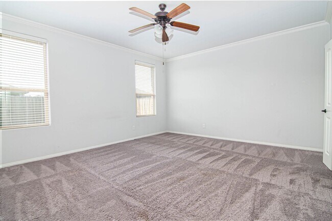 Building Photo - 2323 Vista Ridge Rd