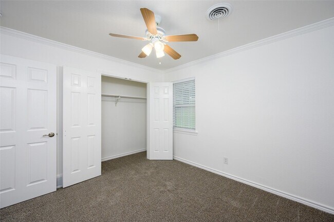 Building Photo - 157 Bob White Rd