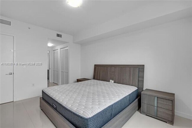 Building Photo - 7751 NW 107th Ave