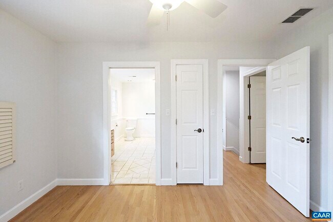 Building Photo - 2952 Cove Trce