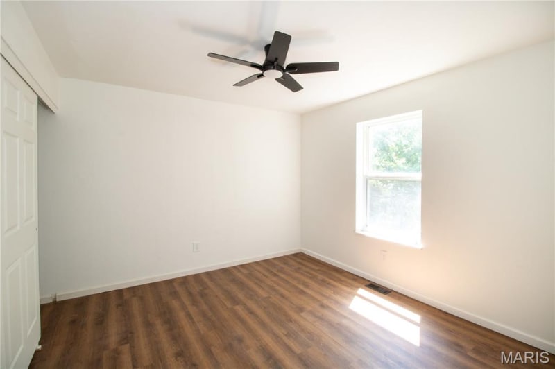 Building Photo - 114 Green Forest Estates Dr