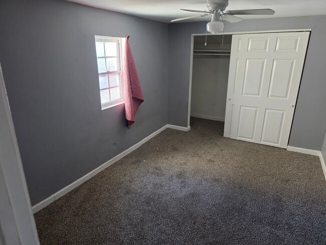 Building Photo - LIMITED TIME**NO APPLICATION FEE**1/2 OFF DEPOSIT**