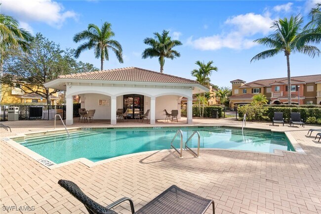 Building Photo - 10213 S Silver Palm Dr