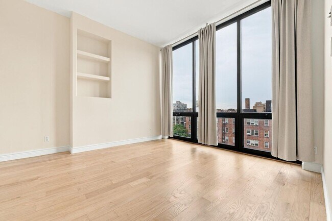 Building Photo - 63-36 99th St