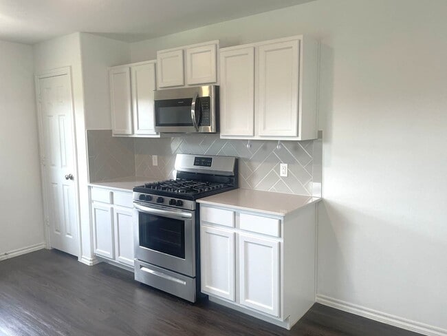 Building Photo - 18788 Faustina Way