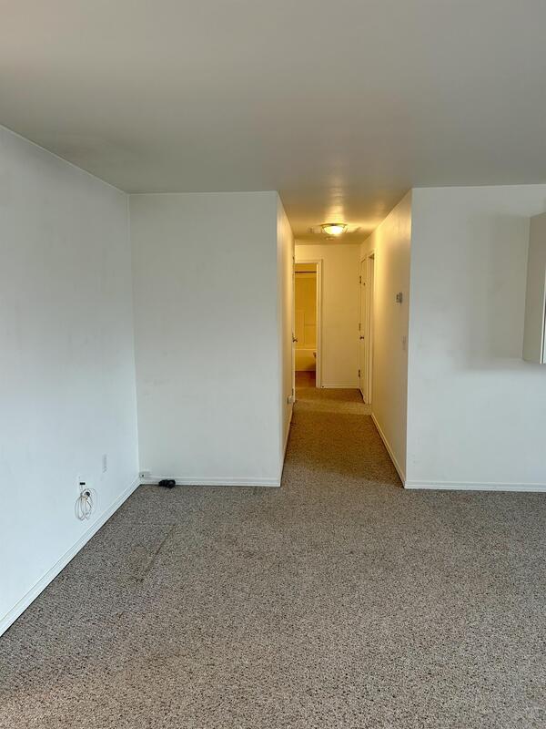 Building Photo - 6471 Portal Manor Dr