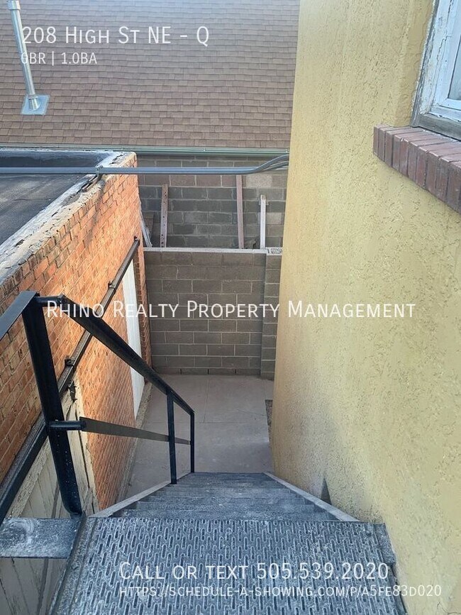 Building Photo - 208 High St NE