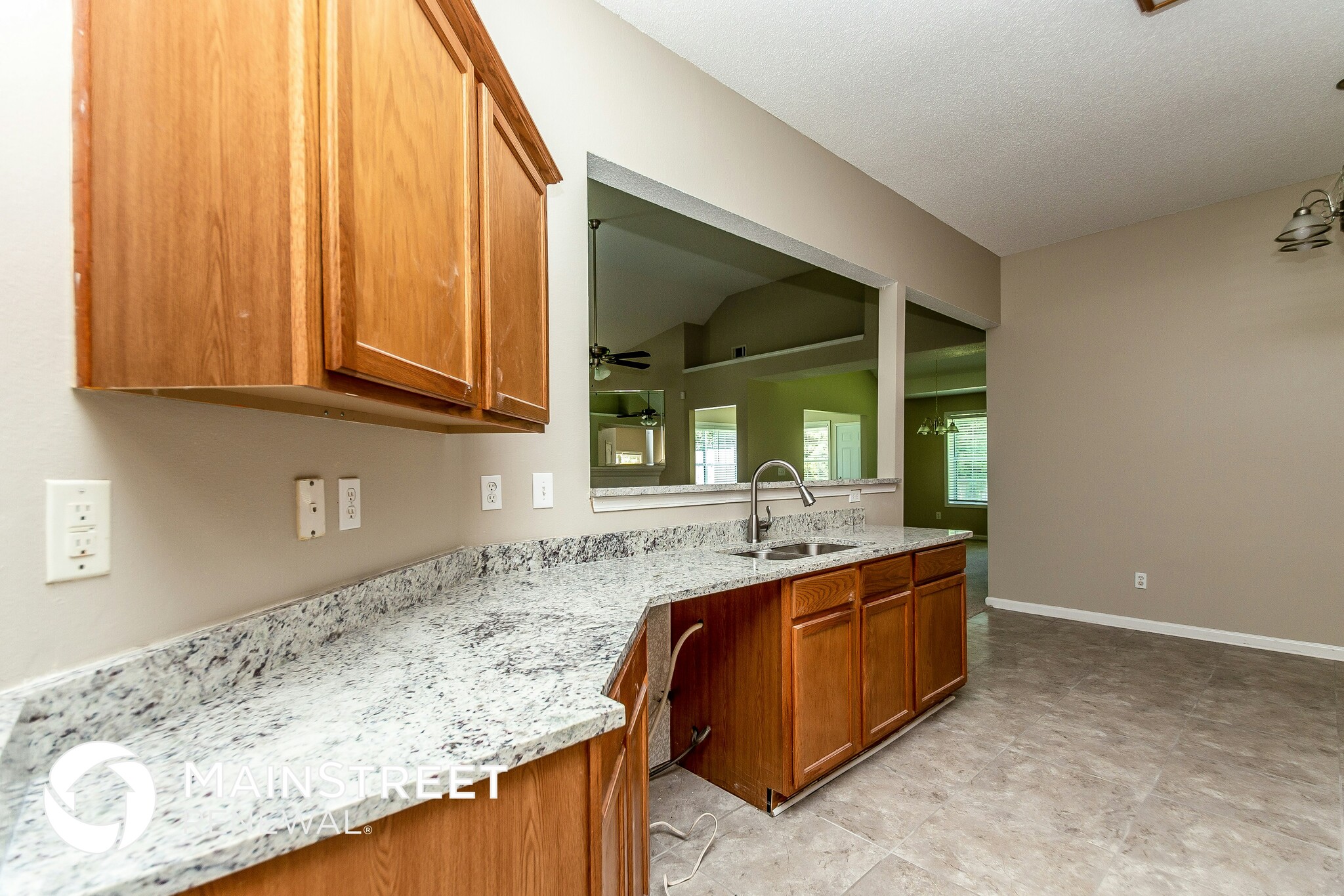 Building Photo - 3571 Walnut Creek Way