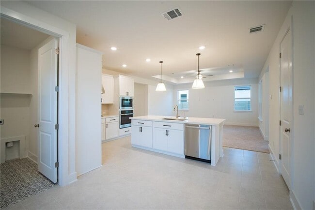 Building Photo - 524 Foresail Rd