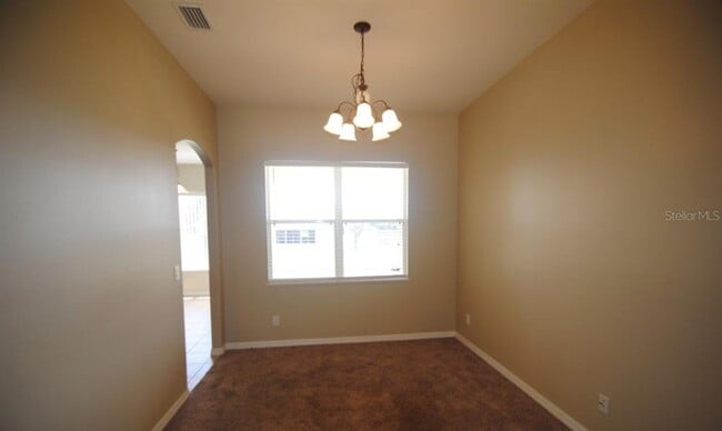 Building Photo - 2082 Onondaga Ln