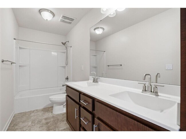 Building Photo - 5610 Xene Ln N