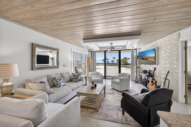 Building Photo - 400 Ocean Trail Way