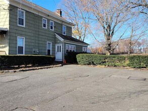 Building Photo - 475 Route 25a Unit UNIT B