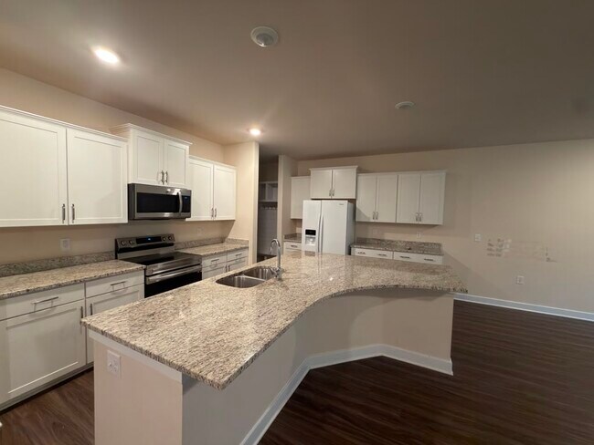 Building Photo - 12409 Petrel Crossing