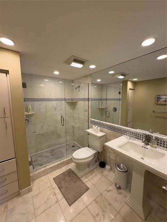 Building Photo - 675 S Gulfview Blvd