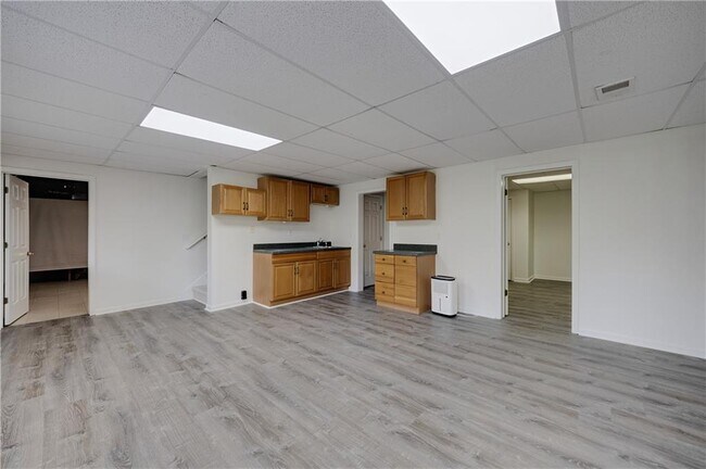 Building Photo - 5795 Dovnick Dr SW