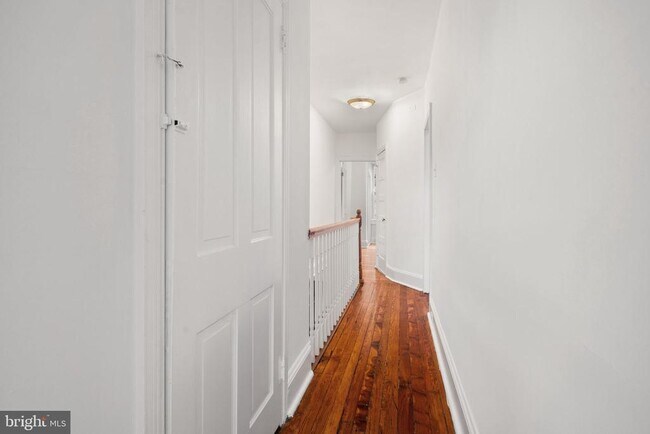 Building Photo - 3881 Manor St