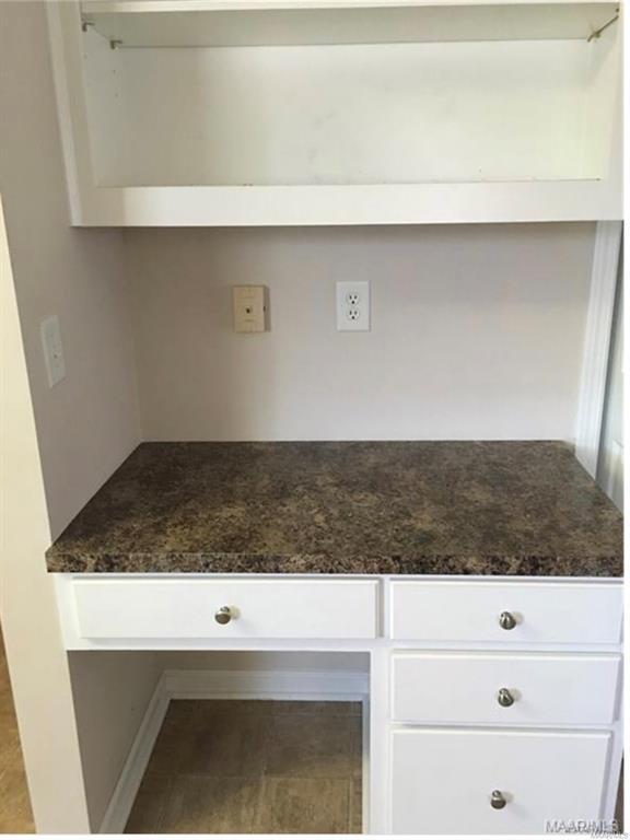 Building Photo - 8213 Dison Dr