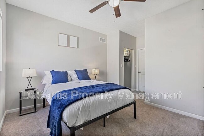 Building Photo - 1129 Brabec St