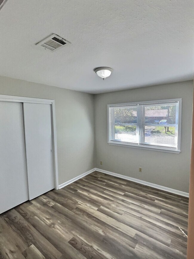 Building Photo - Updated 3-Bedroom Home in Ocean Springs!