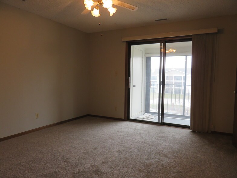 Building Photo - 4805 86th St