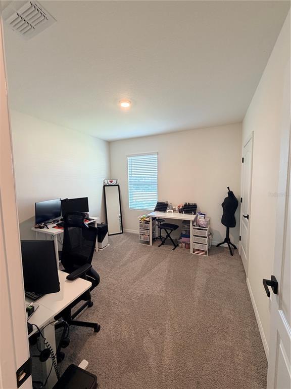 Building Photo - 929 Ambleside Dr