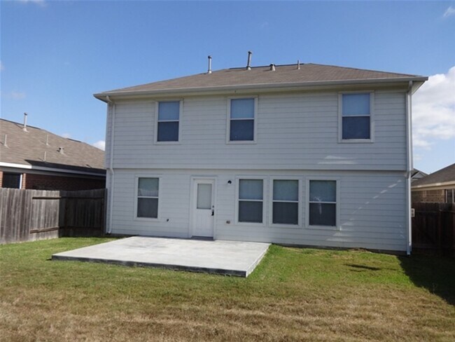 Building Photo - 19515 Providence Shore Way