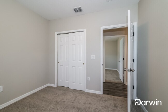 Building Photo - 307 Granite Pl