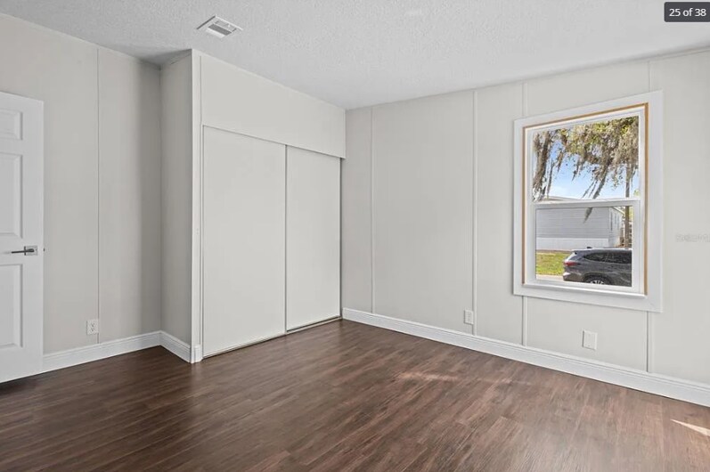 Building Photo - 38060 Lawanda Loop