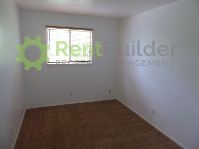 Building Photo - SCHEDULE YOUR SHOWING TODAY