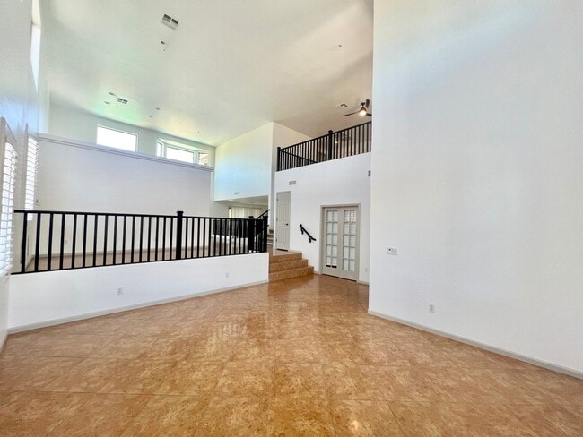 Building Photo - 4402 W Dorsaneo Ln