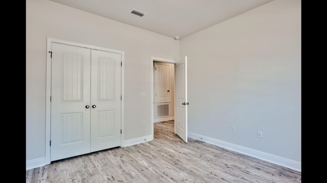 Building Photo - 231 Conner Cir