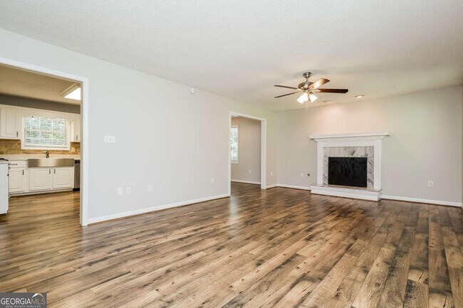 Building Photo - 169 Hayes Cir