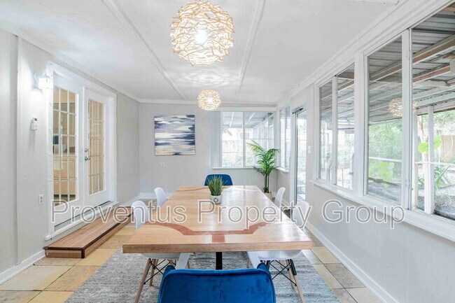 Building Photo - 14 Lieutenant St