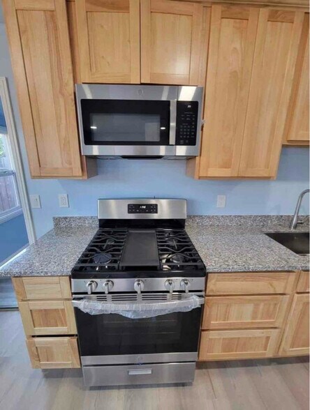 Building Photo - 3525 McBryde Ave