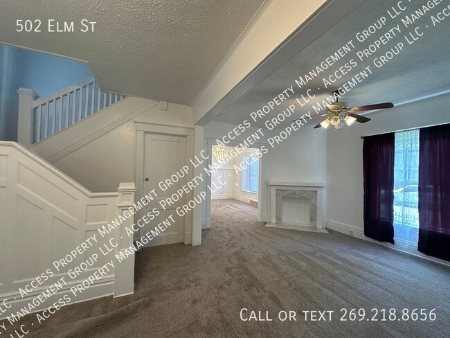 Building Photo - 502 Elm St