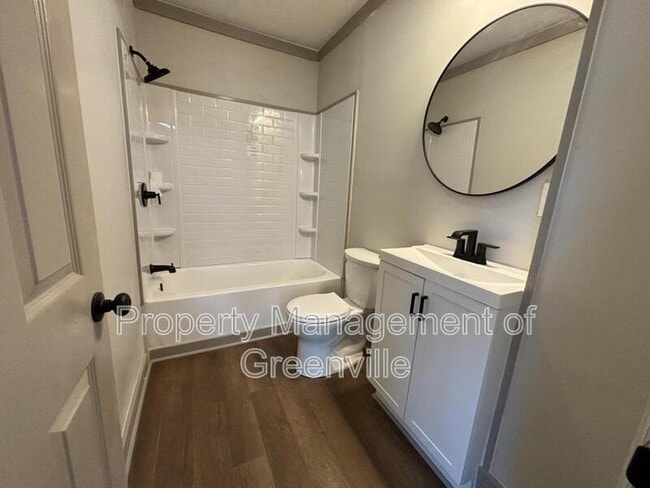 Building Photo - 504 Pickens St