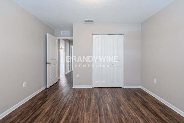 Building Photo - 1832 James Madison Ct