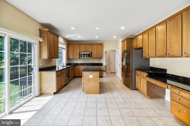 Building Photo - 9401 Old Settle Ct