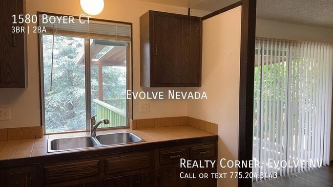 Building Photo - 1580 Boyer Ct