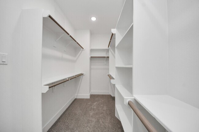 Building Photo - 3118 Wentworth St