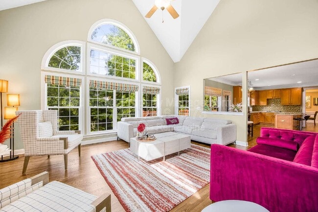 Building Photo - 8100 Morehouse Dr